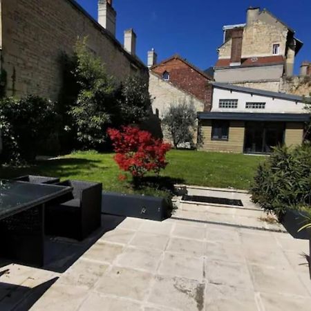 Appartement Charmant Et Elegant De Centre Ville Caen Exterior foto